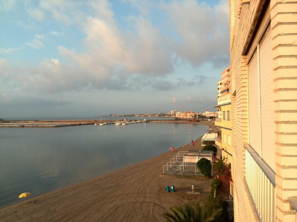 Apartment Travesia De Santomera Torrevieja Luaran gambar